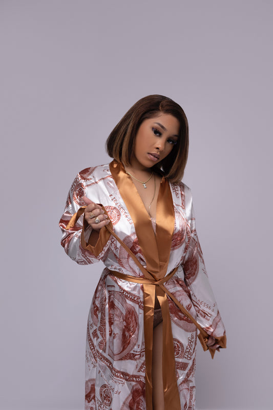 ‘Hustler’ Money Robe