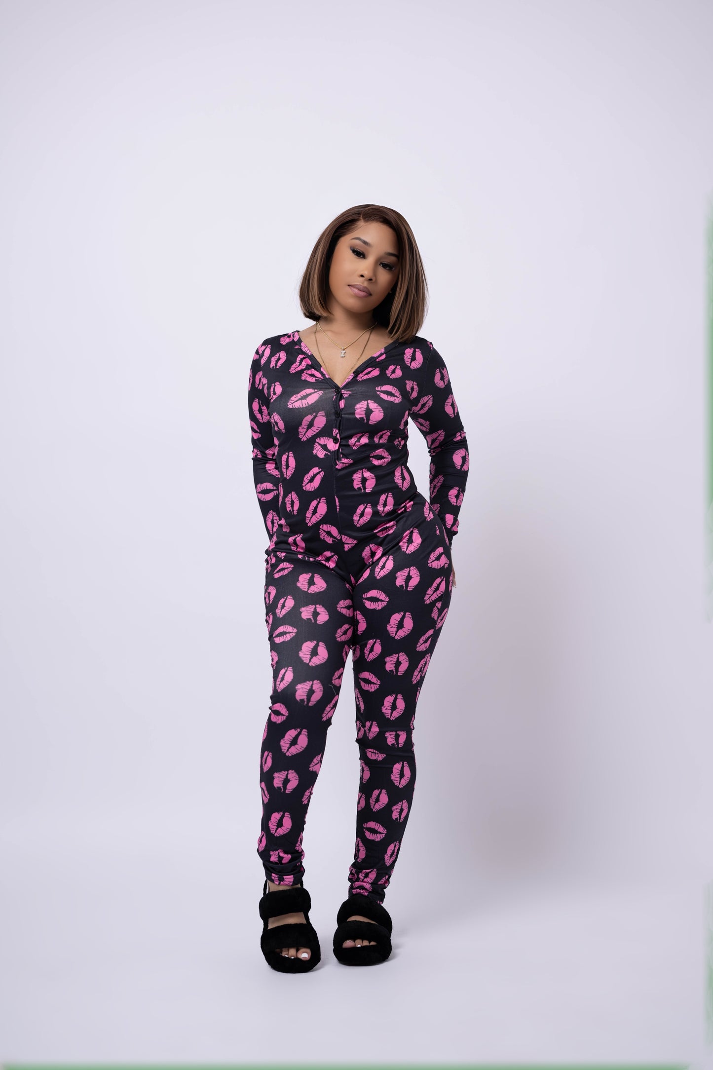 'Kisses for me' 💋 - Onesie Pajama